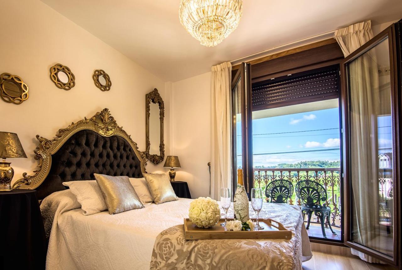Вилла Casa Victoria Garden Con Jacuzzi Y Piscina Кальдас-де-Рейес Экстерьер фото