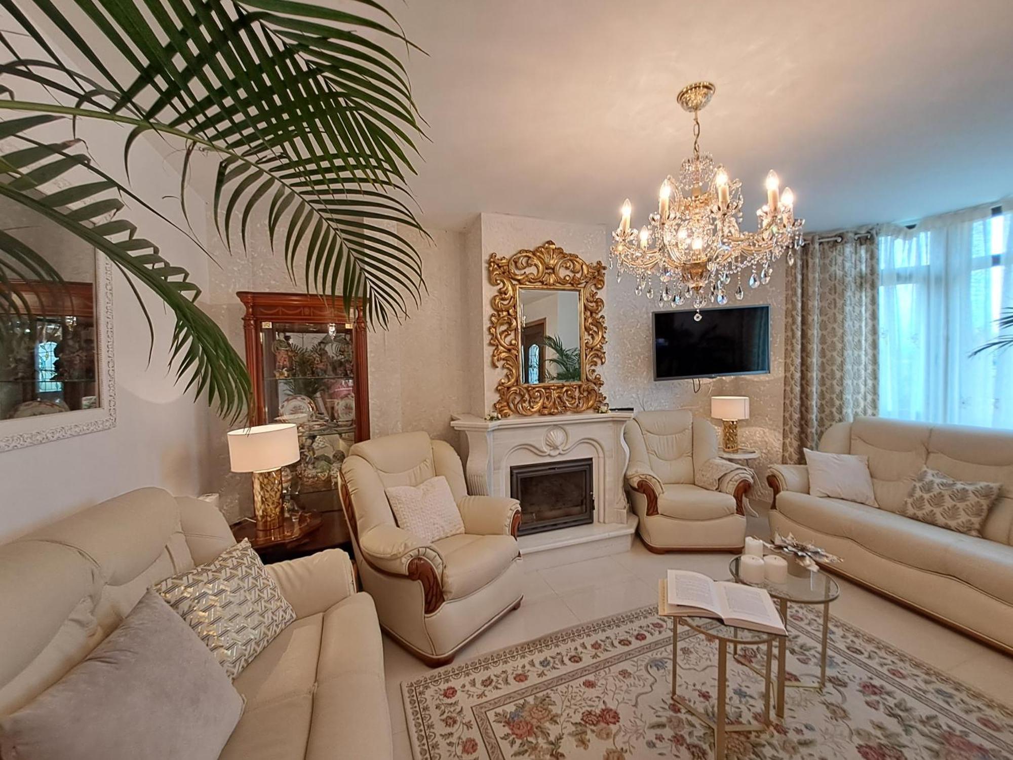 Вилла Casa Victoria Garden Con Jacuzzi Y Piscina Кальдас-де-Рейес Экстерьер фото